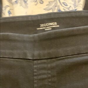 Chico's Classic Black Jeggings